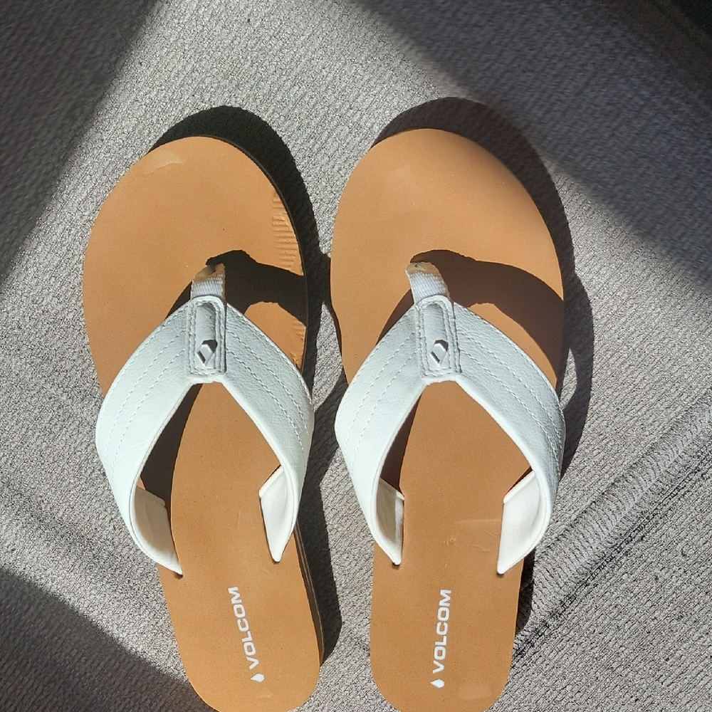 Volcom White Sandal Flip Flop